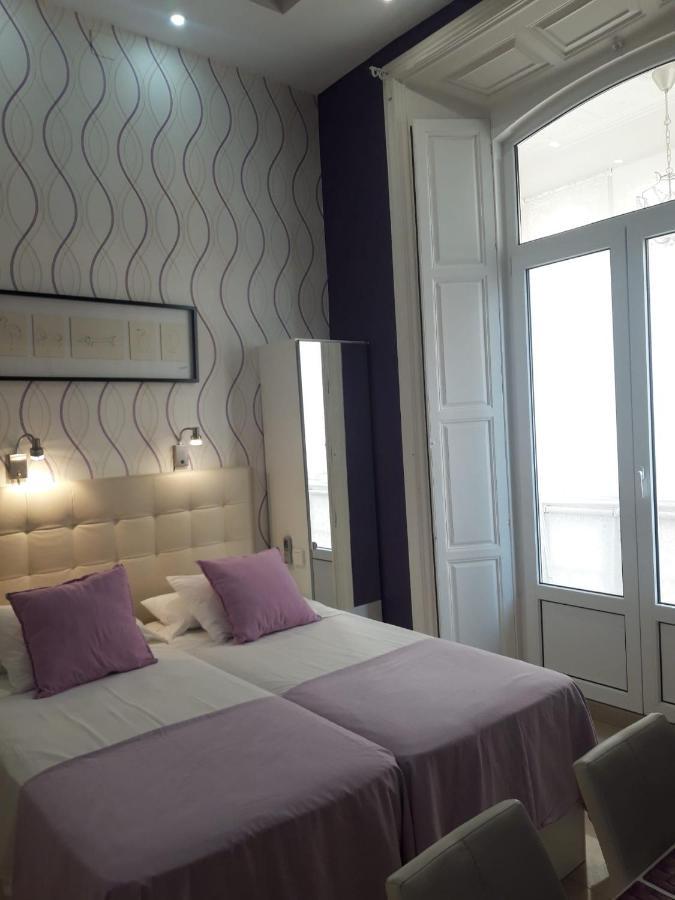 Apartamentos Marques De La Merced Малага Экстерьер фото