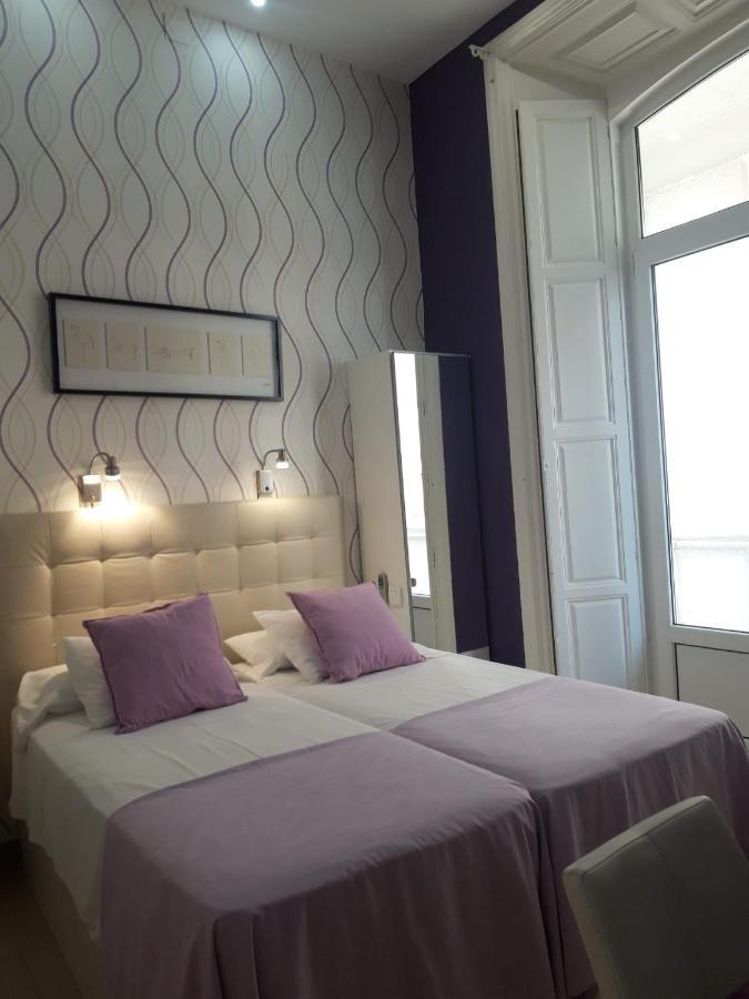 Apartamentos Marques De La Merced Малага Экстерьер фото